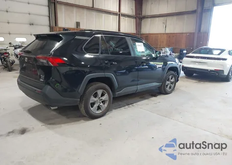 2023 Toyota Rav4 Xle из США, поврежденный, VIN 2T3P1RFV3PC385970